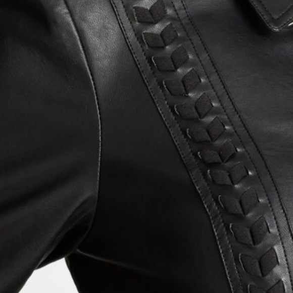 City Chic Trench Coat Sz XS 14 Black Vinyl Weave - Picture 3 of 13